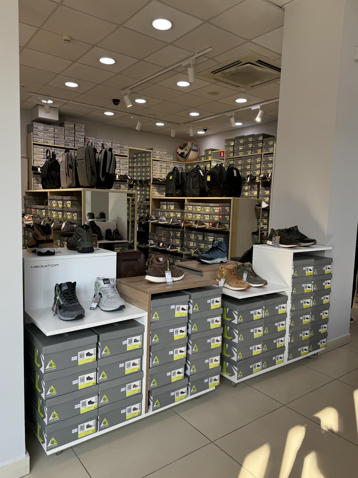 MEGATOP б-р Шевченко, 5